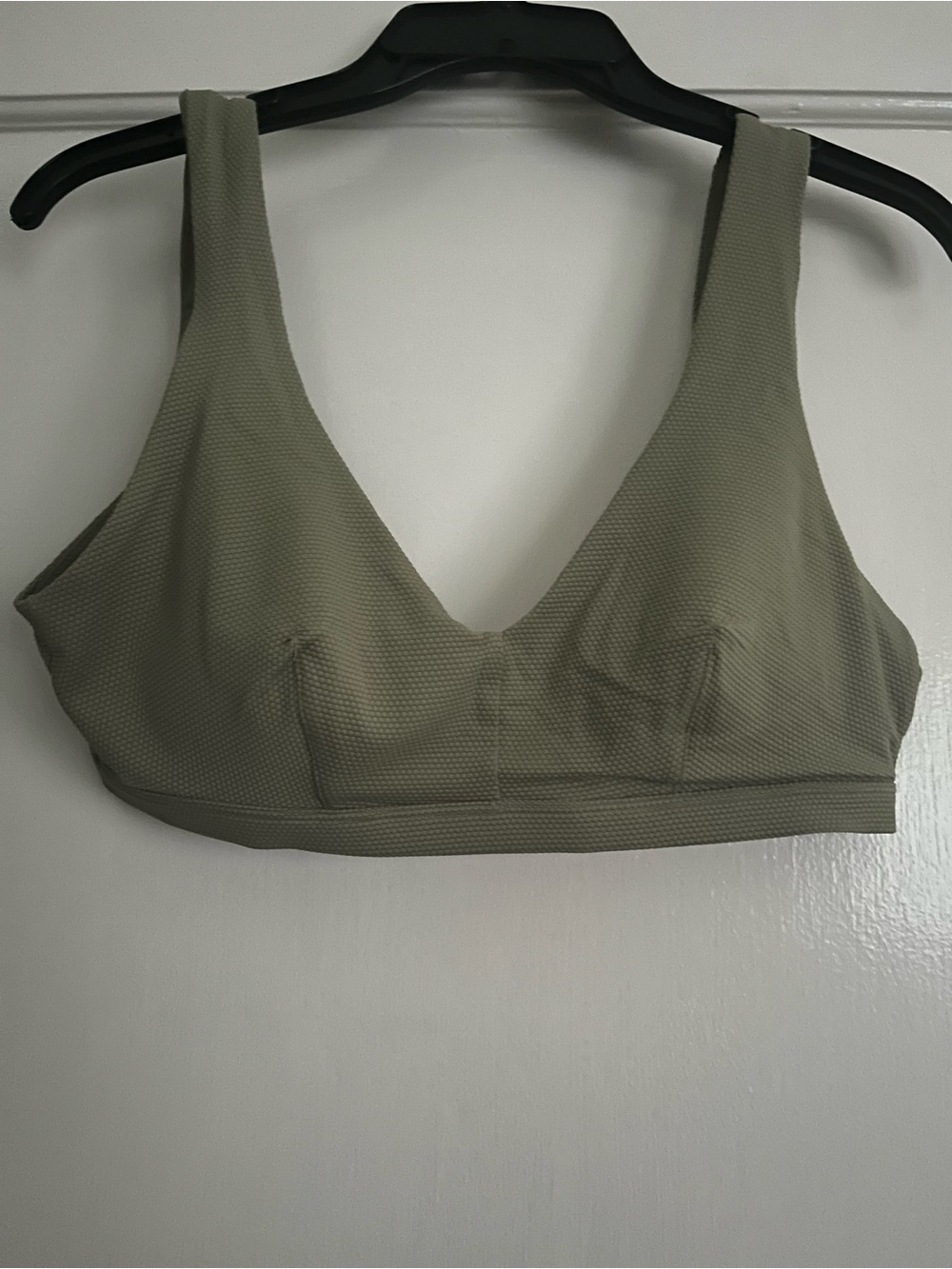 NWT Lululemon Waterside Honeycomb V Swim Top *C/D Cups Rosemary Green Size Large